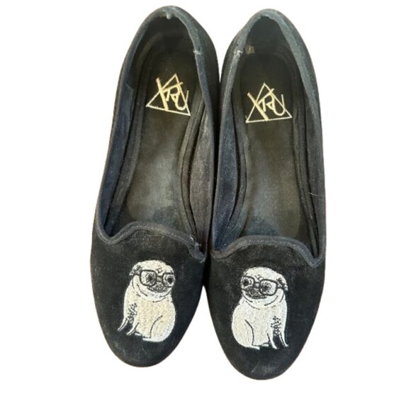 Vintage YRU Pug with Glasses Black Suede Flats Size 7.5 - Picture 1 of 11